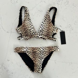 Gianni Bini Swimsuit NWT